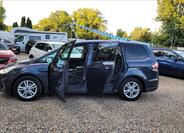 Ford Galaxy 19