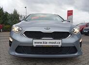 KIA Ceed 4