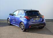 Toyota Yaris 8