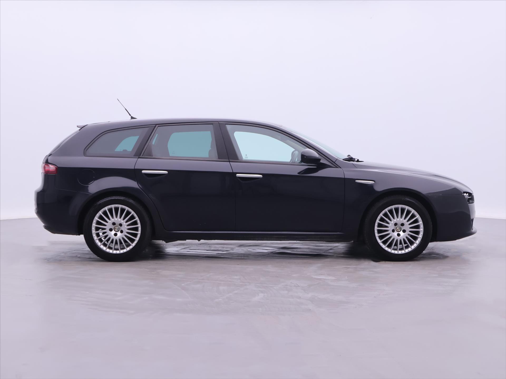 Alfa Romeo 159