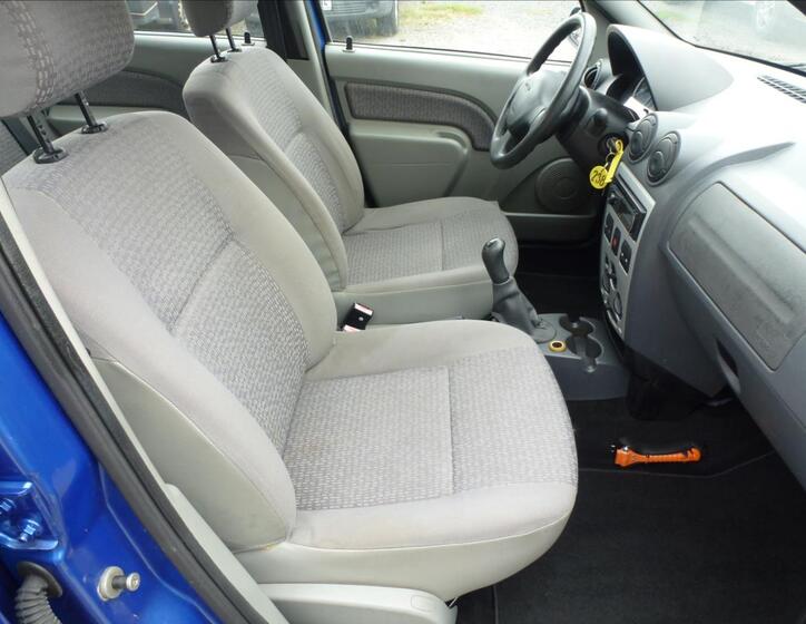 Dacia Logan 23