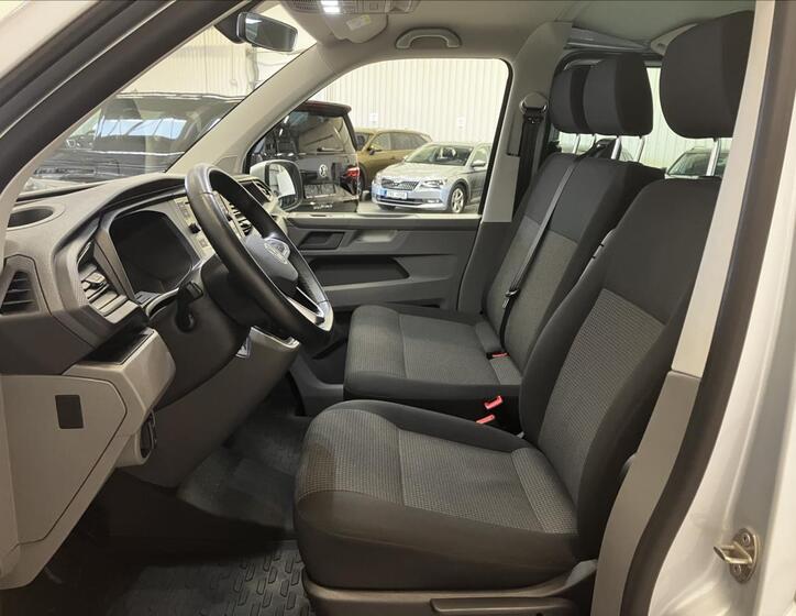 Volkswagen Transporter 11
