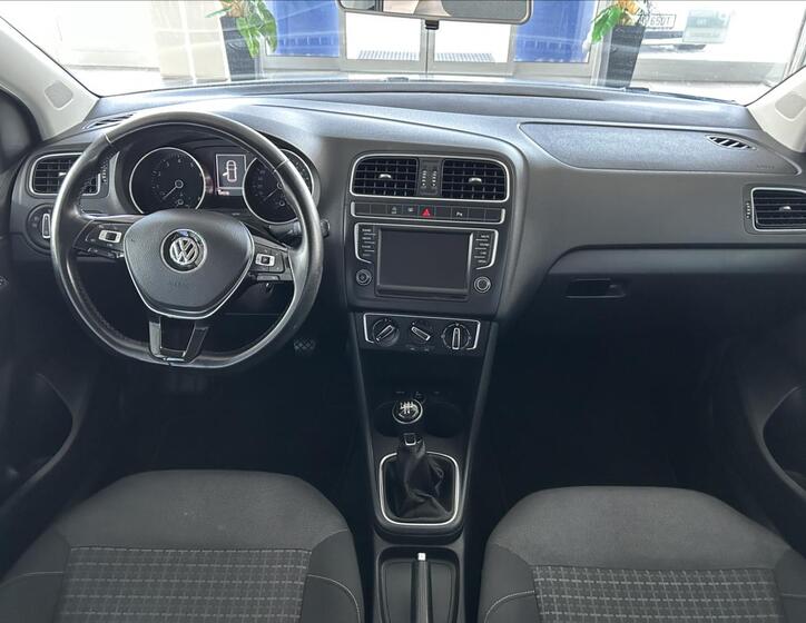Volkswagen Polo 8