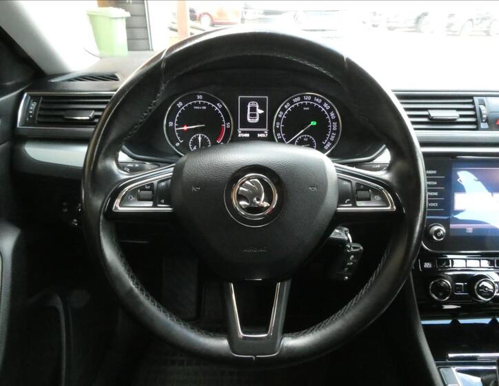 Škoda Superb 31