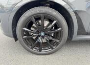 BMW X7 4