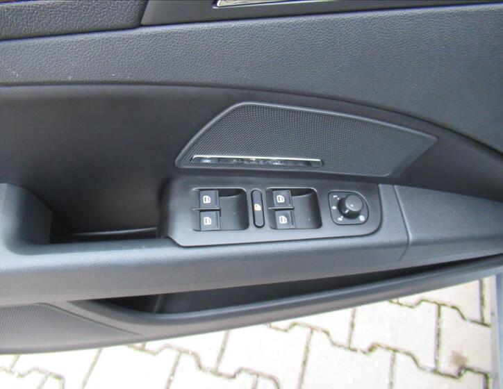Škoda Superb 19
