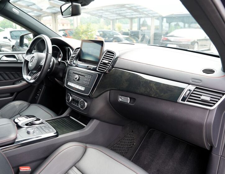 Mercedes-Benz GLE 27