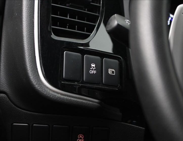 Mitsubishi Outlander 19