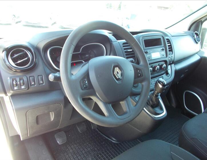 Renault Trafic 22