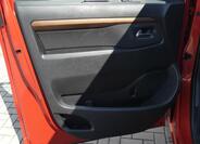 Toyota ProAce 8