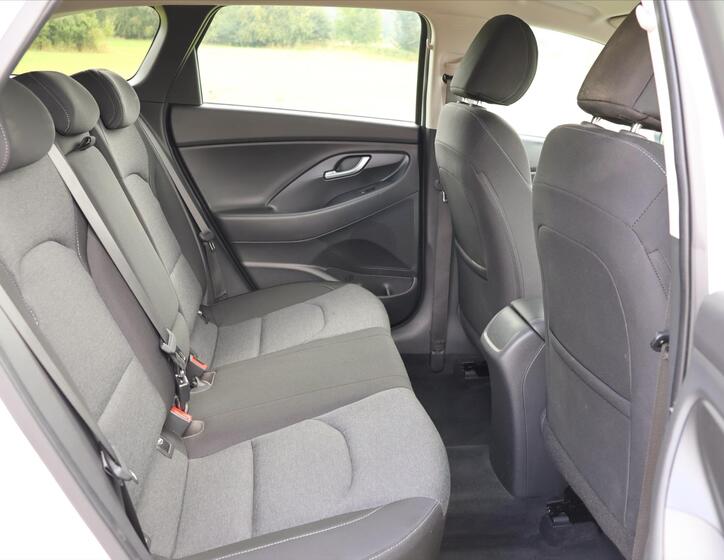 Hyundai i30 13
