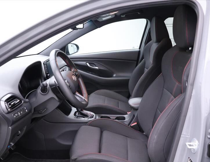 Hyundai i30 11