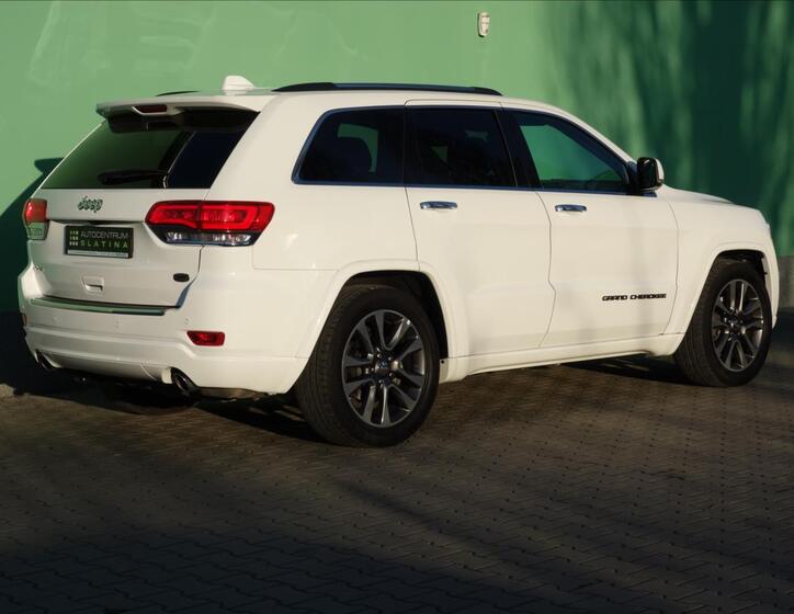 Jeep Grand Cherokee 6