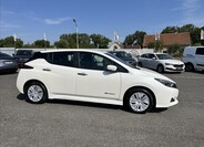 Nissan Leaf 4