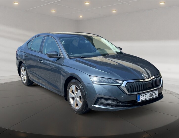 Škoda Octavia 1