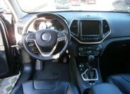 Jeep Cherokee 10