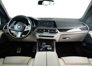 BMW X7 12