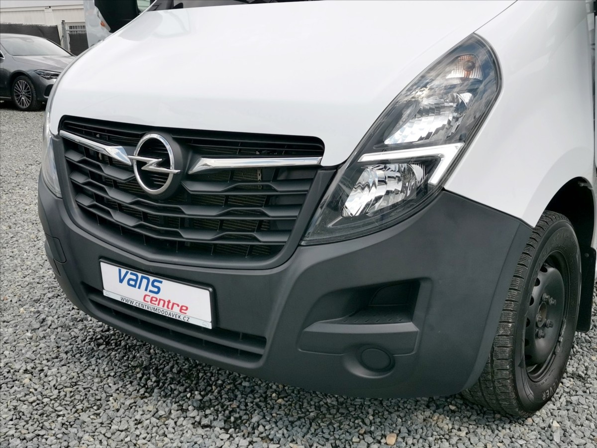 Opel Movano