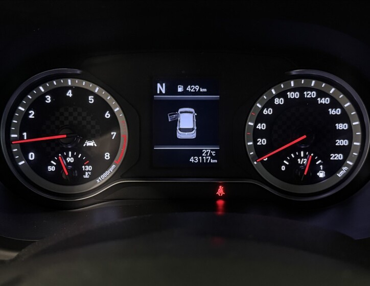 Hyundai i10 18