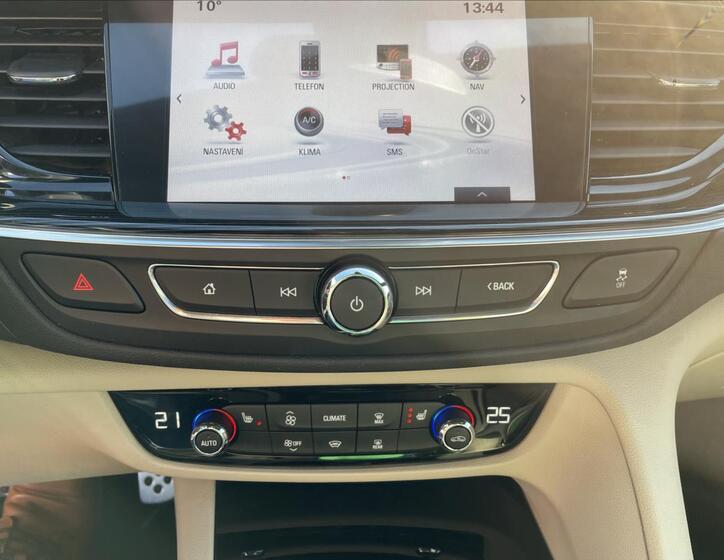 Opel Insignia 13