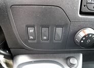 Nissan NV400 32