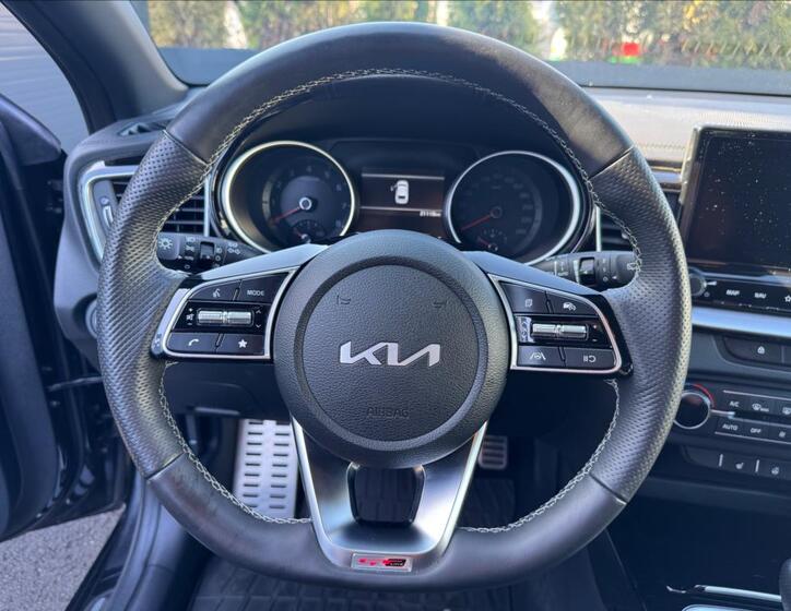 KIA ProCeed 15