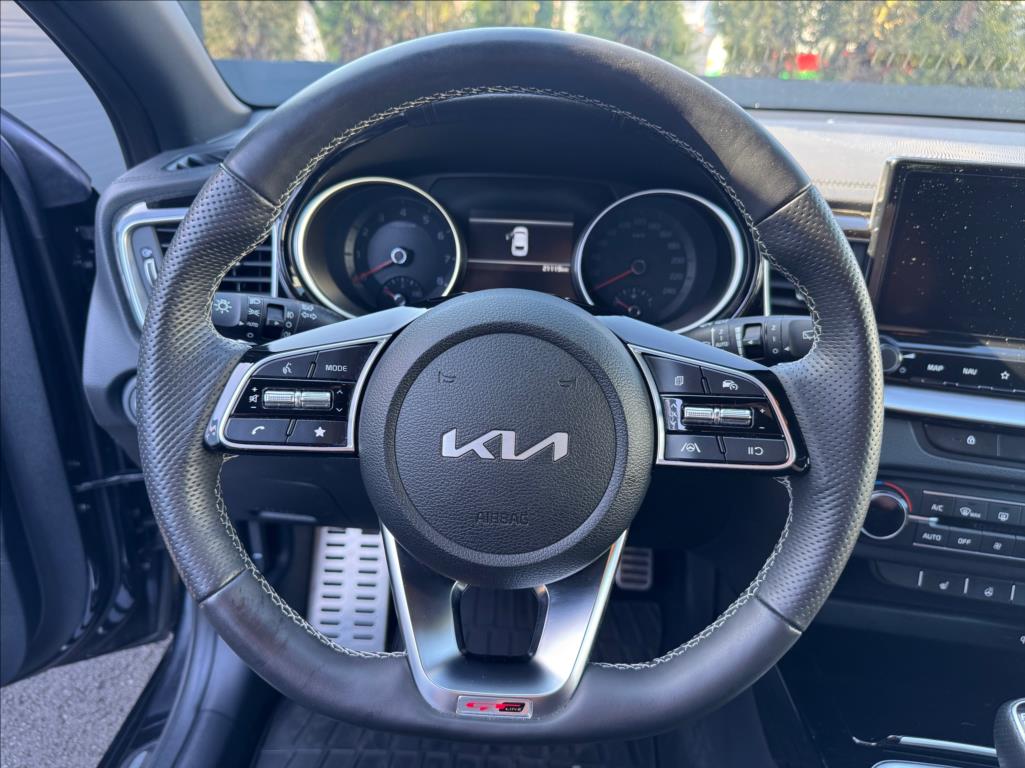 KIA ProCeed
