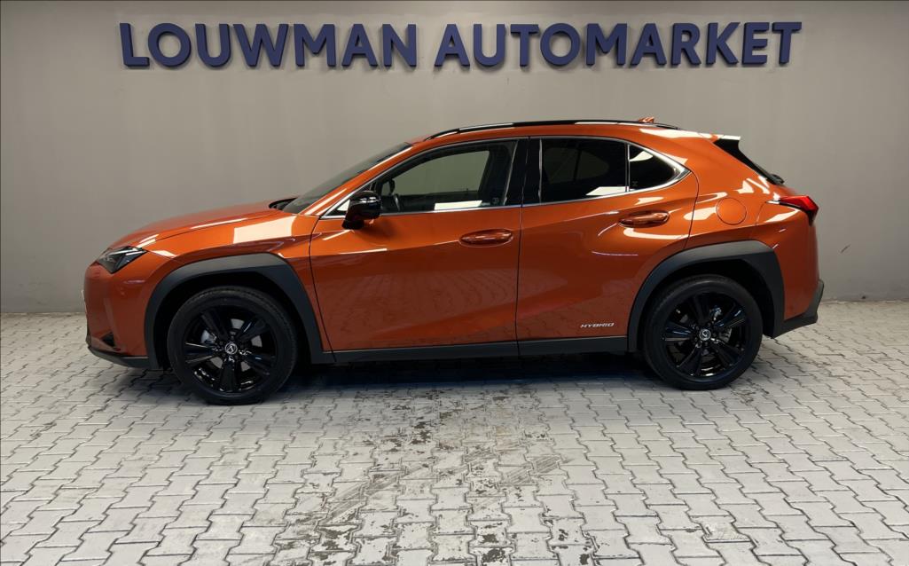 Lexus UX 250h