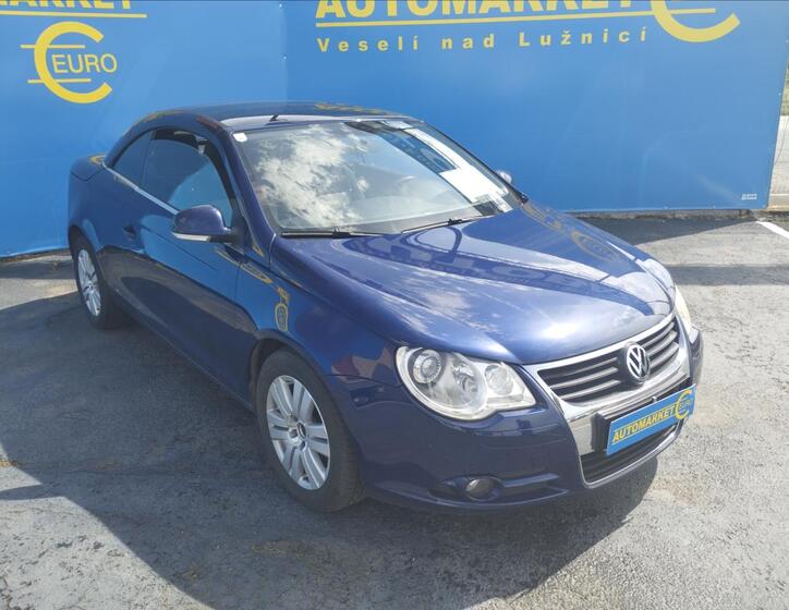 Volkswagen EOS 3