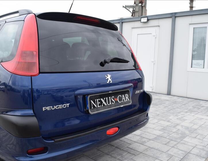 Peugeot 206 12