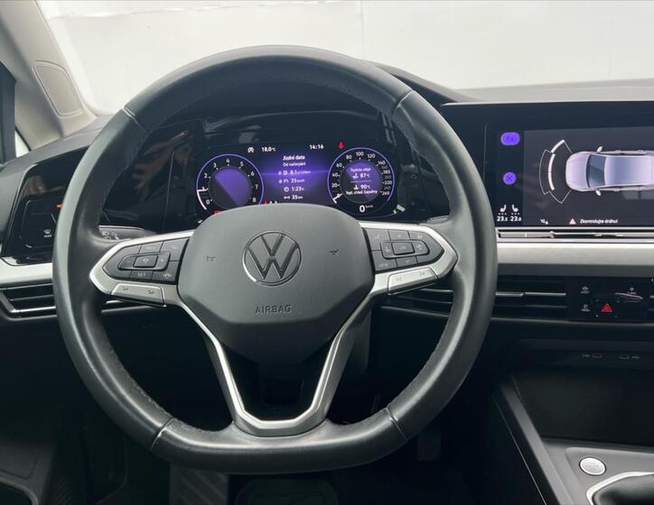 Volkswagen Golf 15