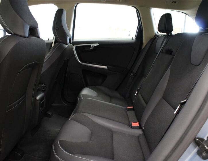 Volvo XC60 14