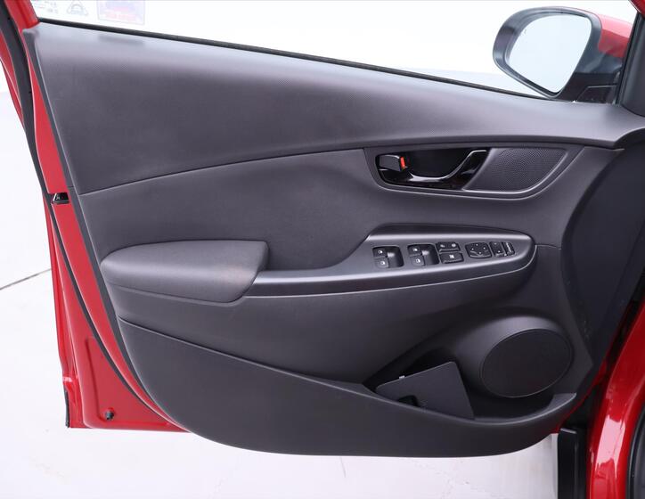 Hyundai Kona 10