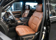 Dodge RAM 14