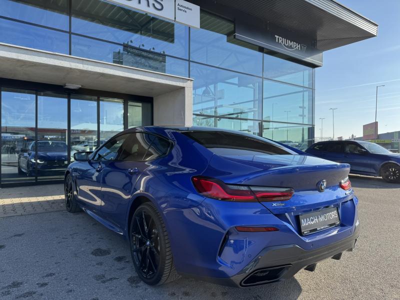 BMW Řada 8