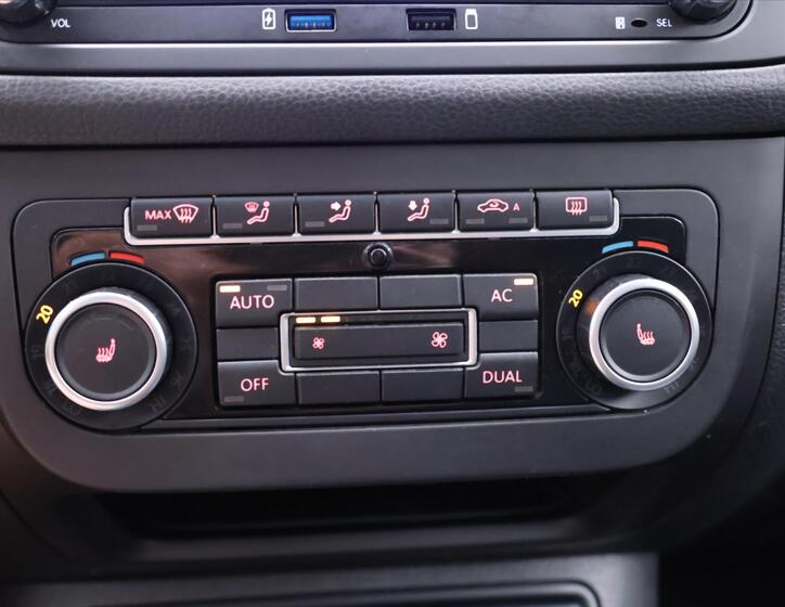 Volkswagen Golf Plus 17