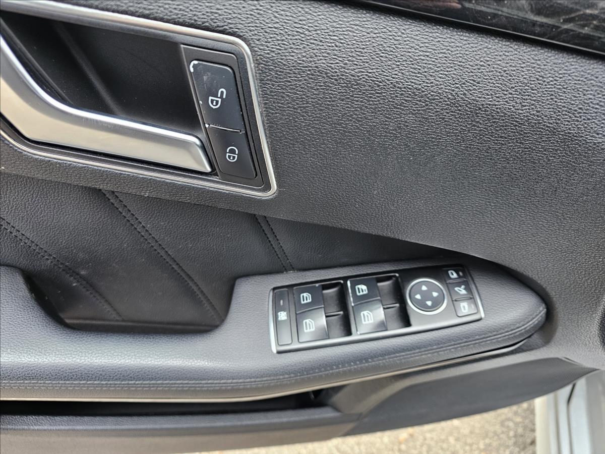 Mercedes-Benz Třídy E