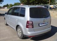 Volkswagen Touran 4
