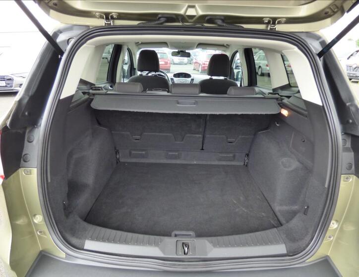 Ford Kuga 37