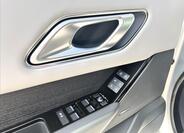 Land Rover Range Rover Velar 12