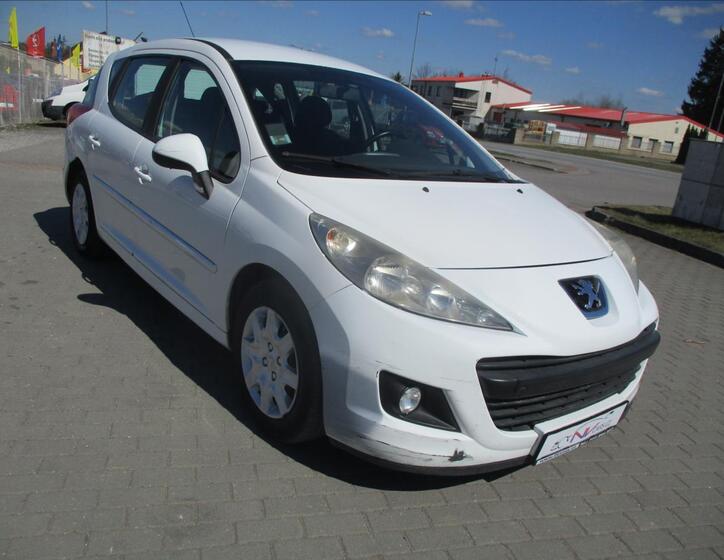 Peugeot 207 6