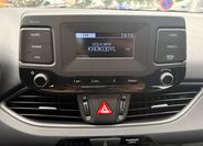 Hyundai i30 24