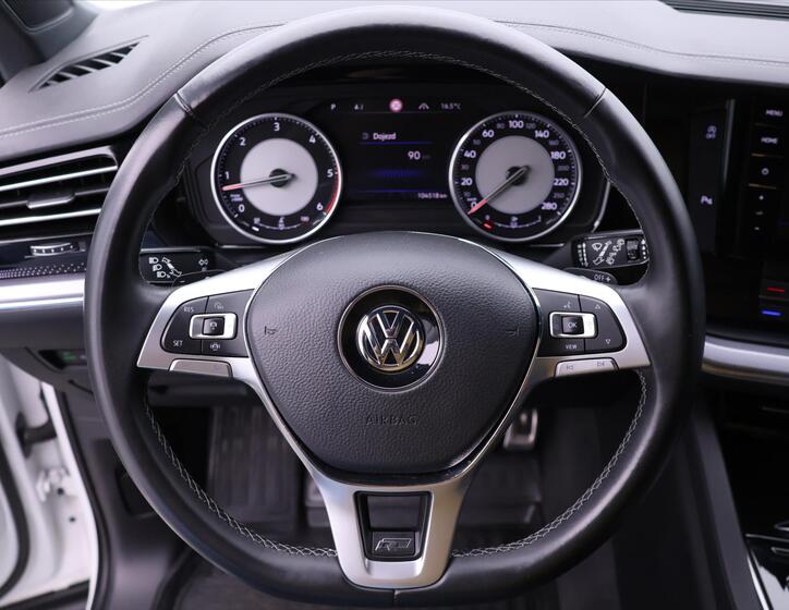 Volkswagen Touareg 23