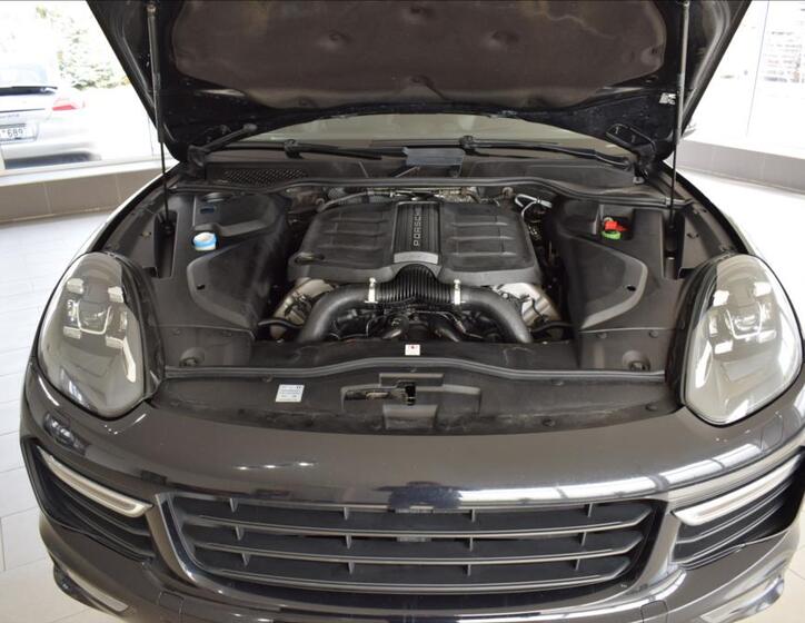 Porsche Cayenne 28