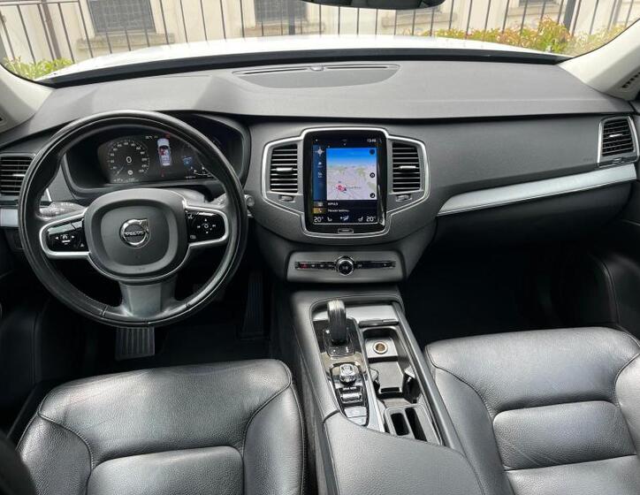 Volvo XC90 14
