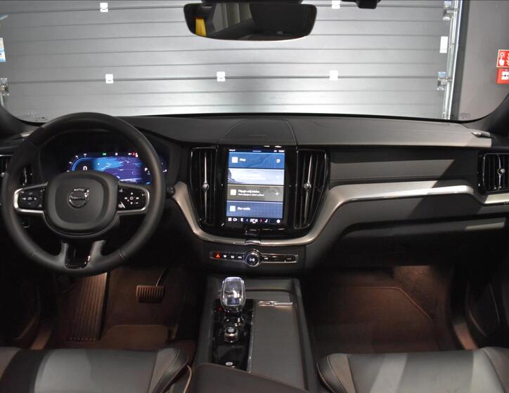 Volvo XC60 13