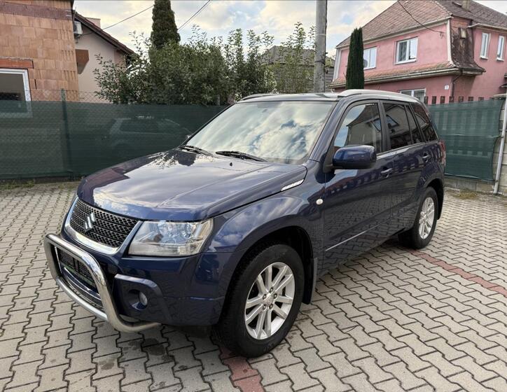 Suzuki Grand Vitara 9