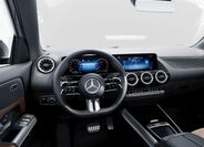 Mercedes-Benz GLA 7