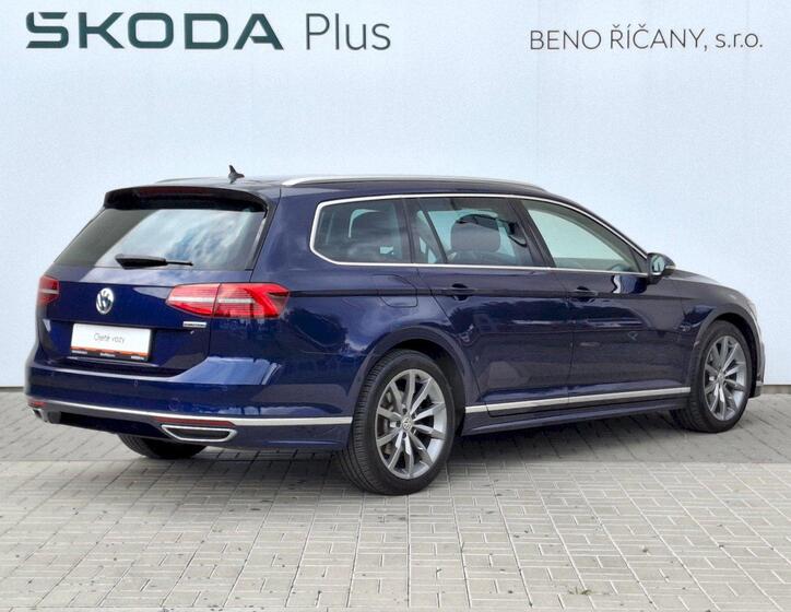 Volkswagen Passat 2