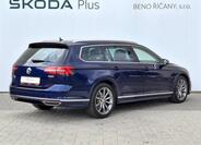 Volkswagen Passat 2
